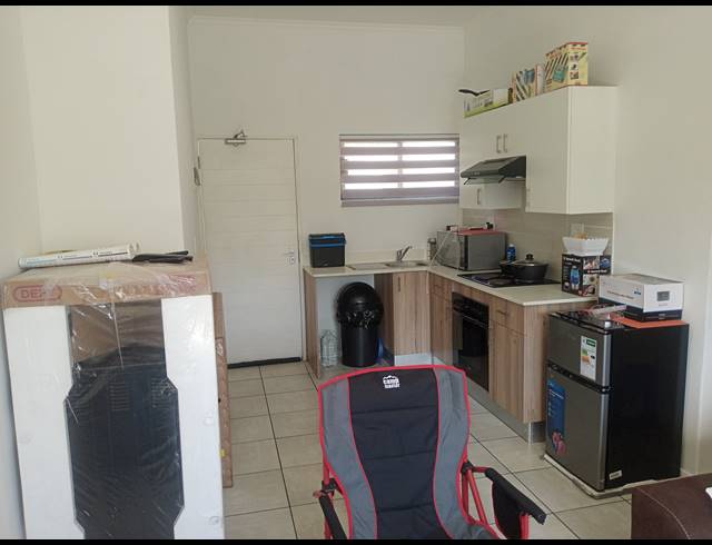 2 BEDROOM SECTIONAL TITLE FOR SALE IN LILIANTON